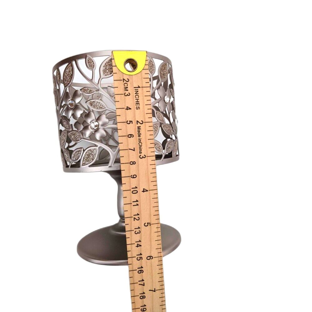 Bath & Body Works Metal Leaf Dogwood Flower 3 Wick Candle Holder - Picture 3 of 5
